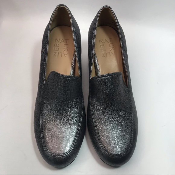 Naturalizer Dany Pewter Metallic Leather Round Toe Pumps Size 5 1/2M NIB - Picture 4 of 15